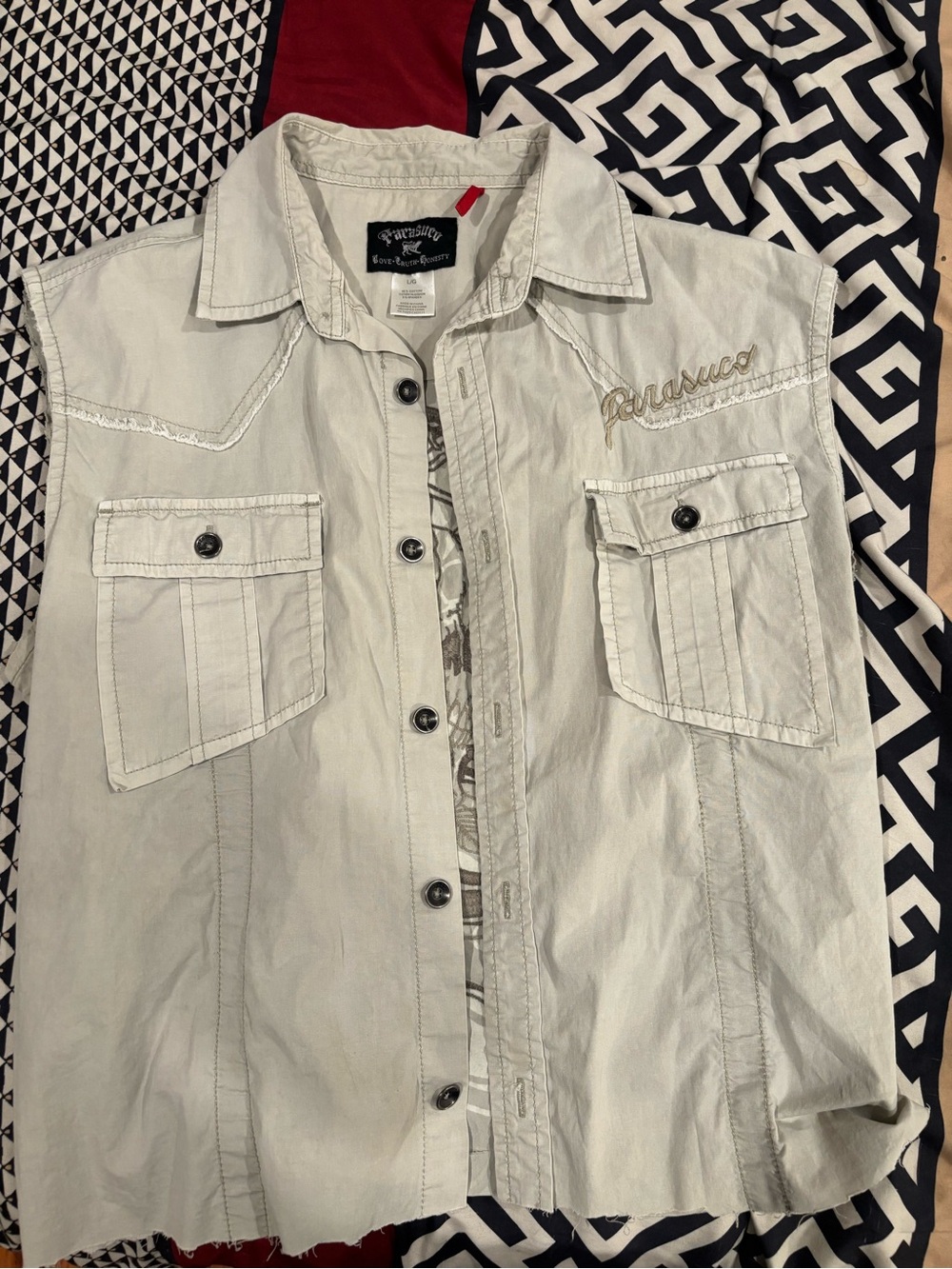 Light Gray Men's Sleeveless Button-Down Shirt